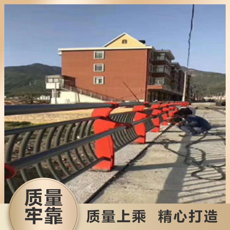 道路护栏道路隔离栏杆用心做品质