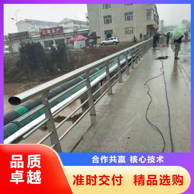 三沙市高架桥重型防撞栏杆技术力量雄厚