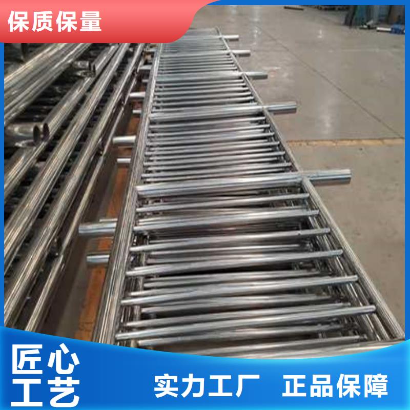 护栏1镀锌波形护栏源头厂家