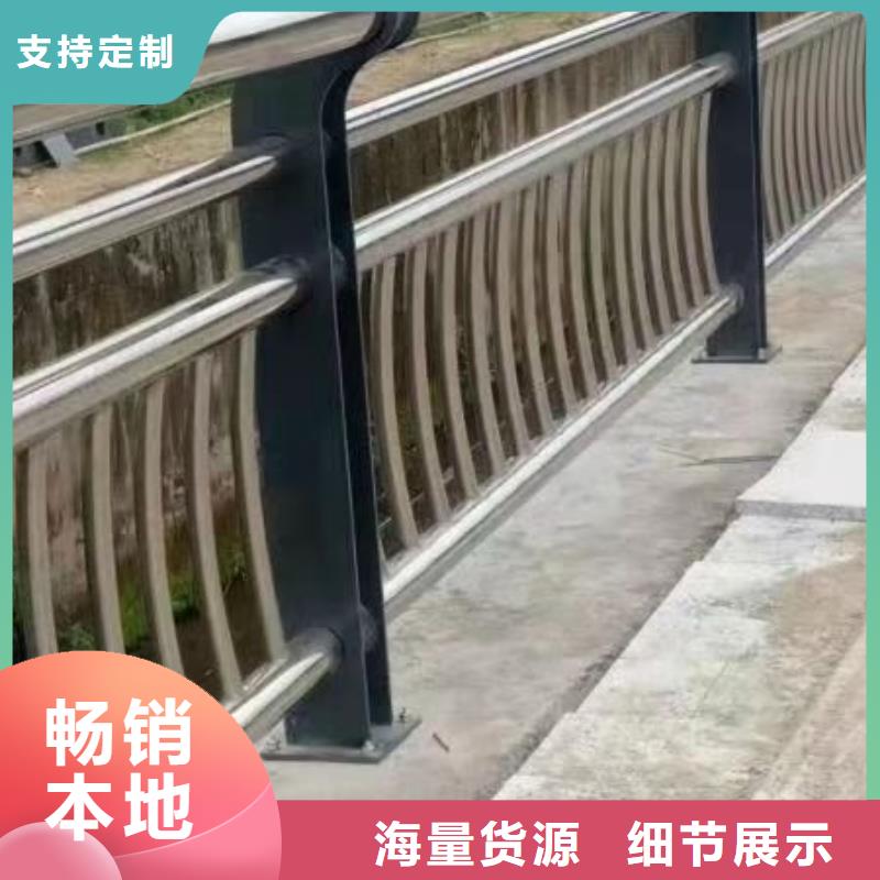 防撞护栏波形护栏板自有厂家