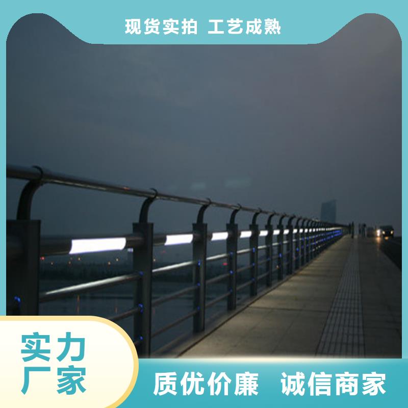防撞护栏 镀锌波形护栏细节决定品质