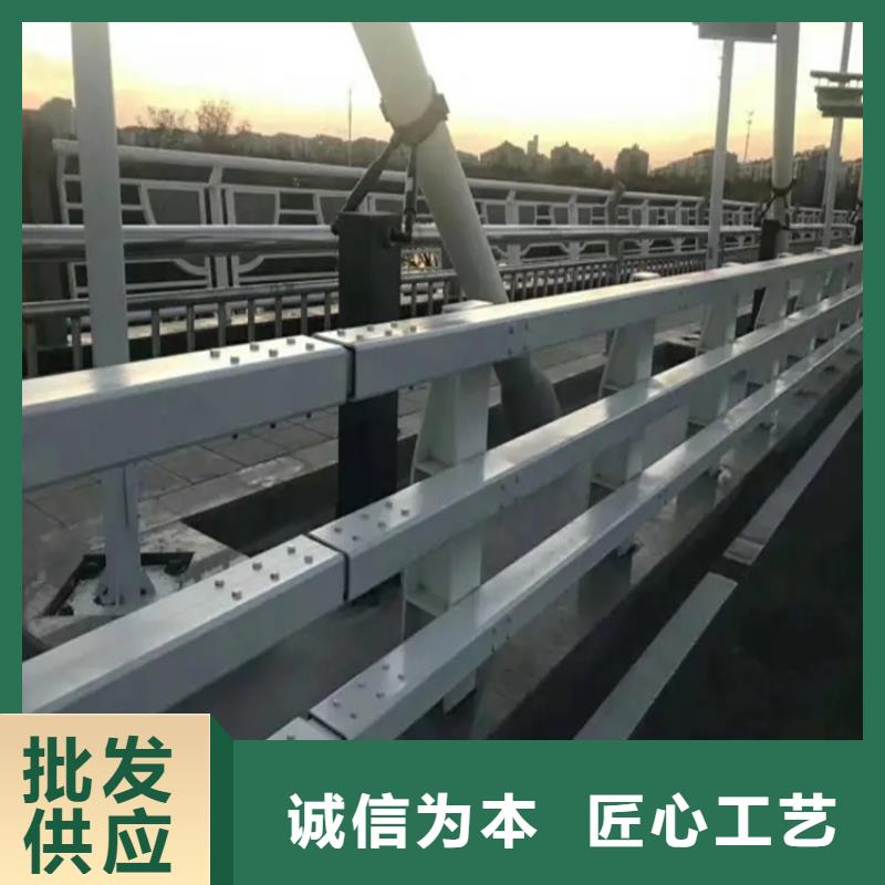 河道景观护栏镀锌波形护栏好产品不怕比